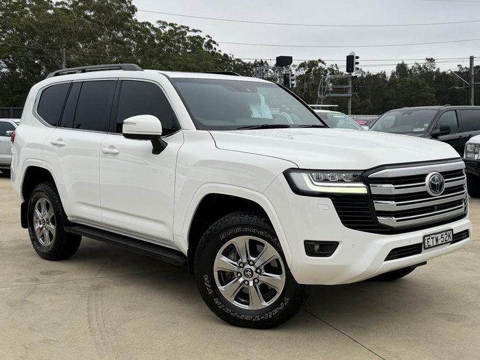2022 Toyota Landcruiser VX
