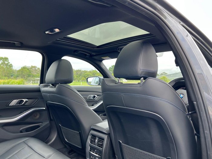 2020 BMW 3 Series 330i M Sport