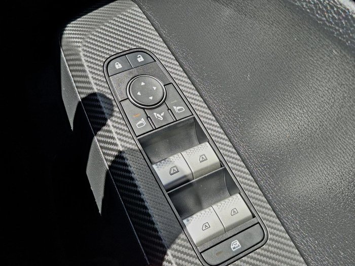 2022 Mitsubishi Outlander Exceed