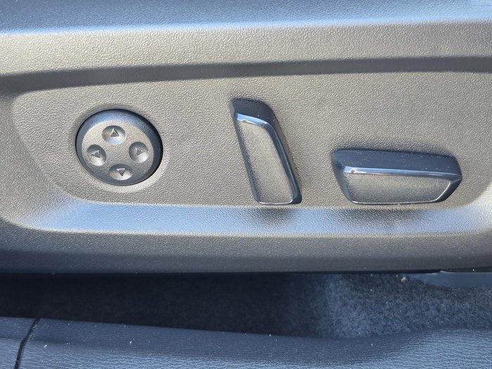 2022 Mitsubishi Outlander Exceed