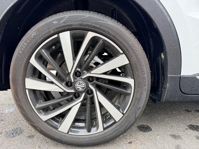 2025 MG ZS Essence Hybrid+ ZS32 MY25.5 Dover White