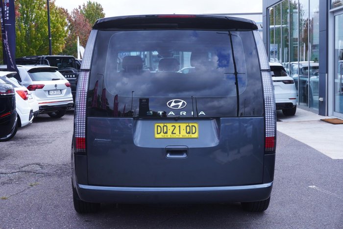 2021 Hyundai STARIA Highlander