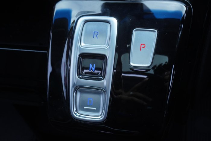 2021 Hyundai STARIA Highlander