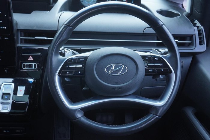 2021 Hyundai STARIA Highlander