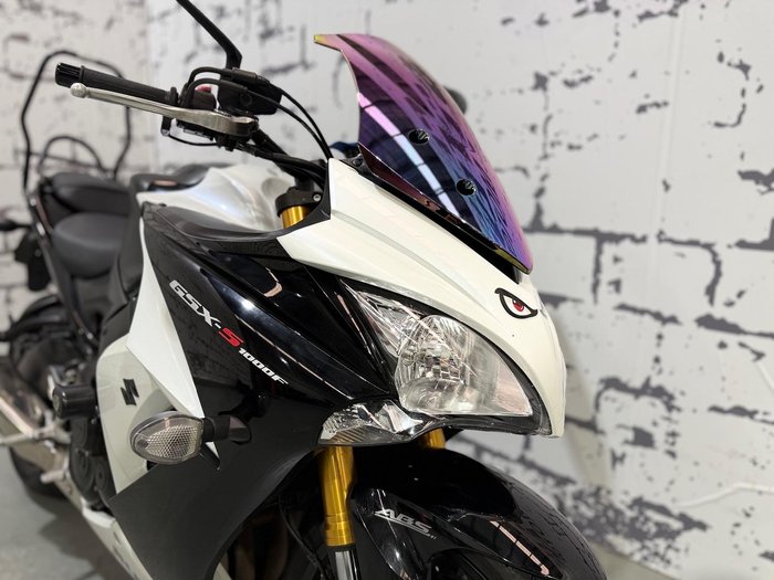 2016 Suzuki GSX-S1000F GSX-S White