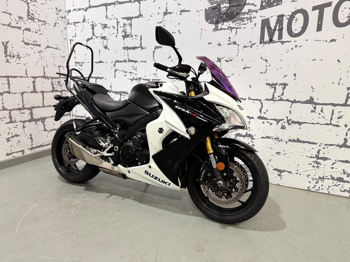 2016 Suzuki GSX-S1000F GSX-S White