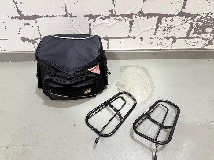 2016 Suzuki GSX-S1000F GSX-S White