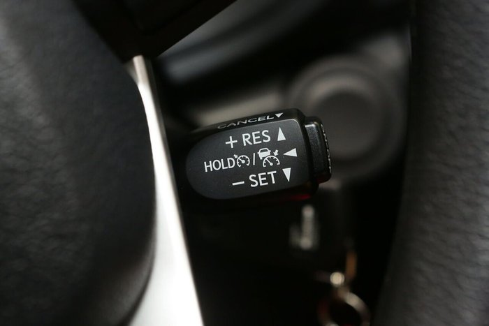 2024 Toyota Hilux SR Hi-Rider