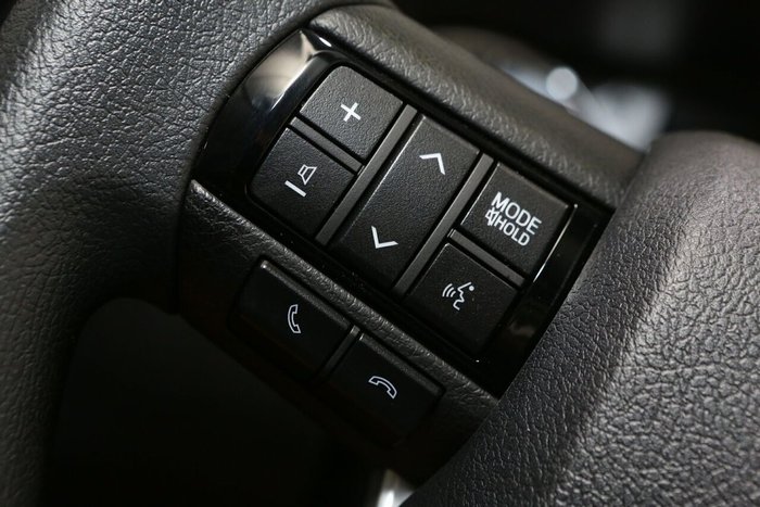 2024 Toyota Hilux SR Hi-Rider