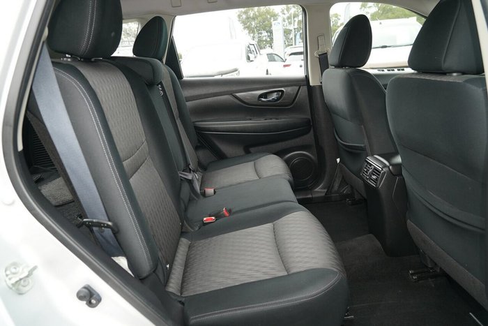 2019 Nissan X-TRAIL ST