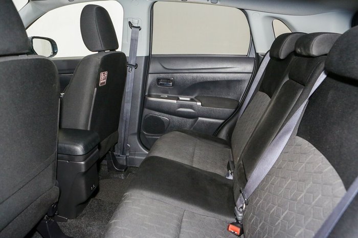 2023 Mitsubishi ASX LS