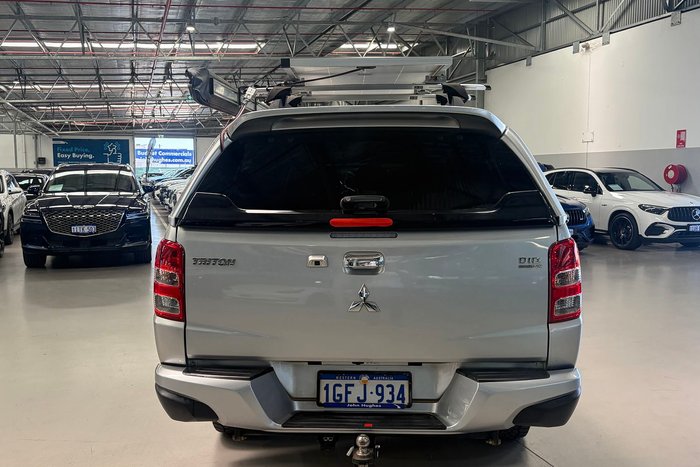 2016 Mitsubishi Triton GLS
