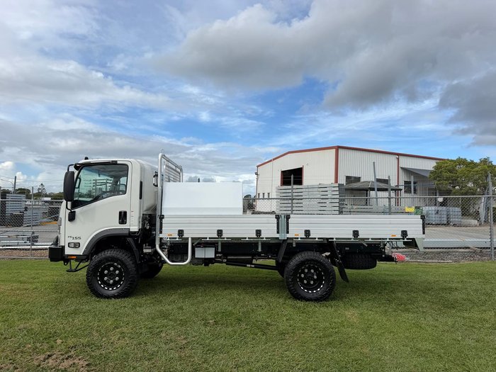 2025 Isuzu N Series NPS 75/45-155 White