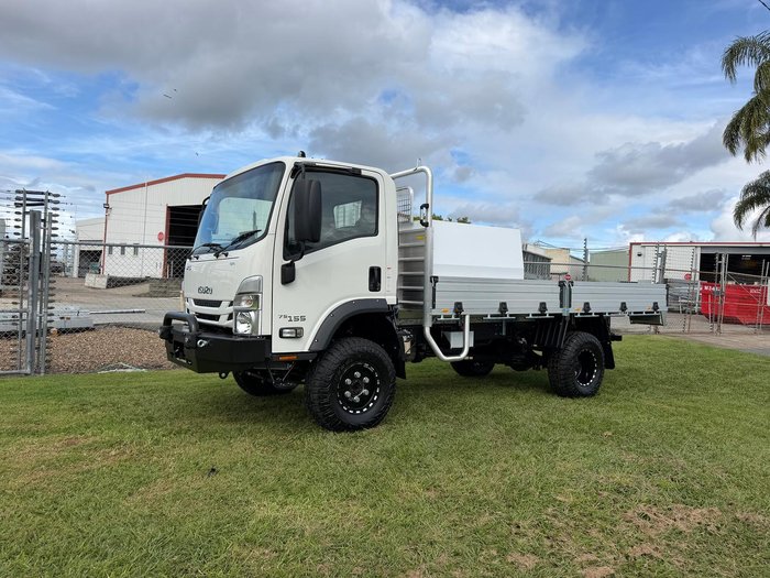 2025 Isuzu N Series NPS 75/45-155 White