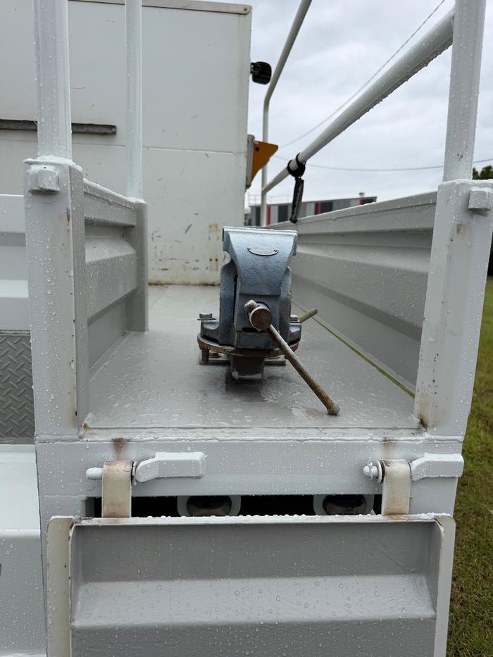 2016 Isuzu N Series NPS 75/45-155 White