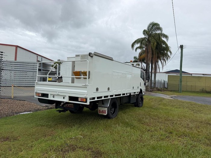 2016 Isuzu N Series NPS 75/45-155 White