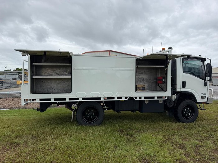 2016 Isuzu N Series NPS 75/45-155 White