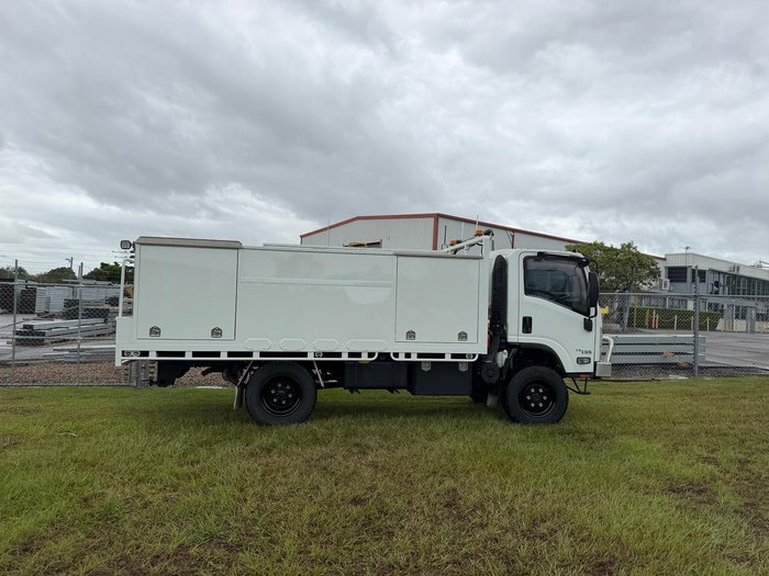 2016 Isuzu N Series NPS 75/45-155 White