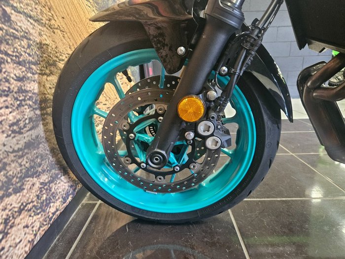 2024 Yamaha 2024 Yamaha 655CC MT-07 LA (ABS) Road Grey