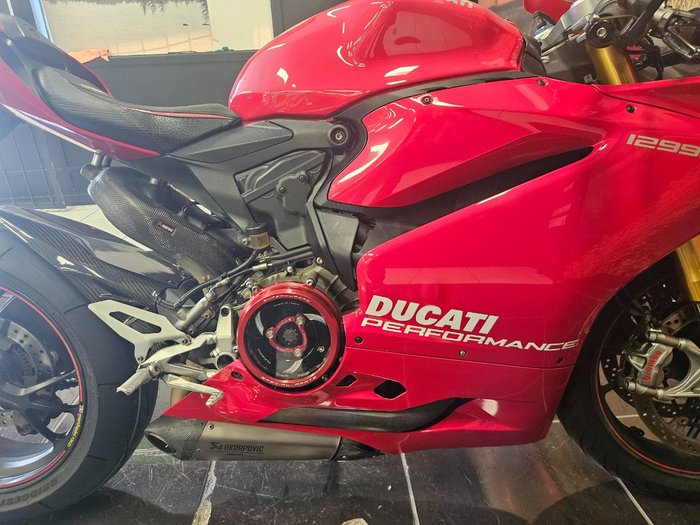 2016 Ducati 1299 PANIGALE RED