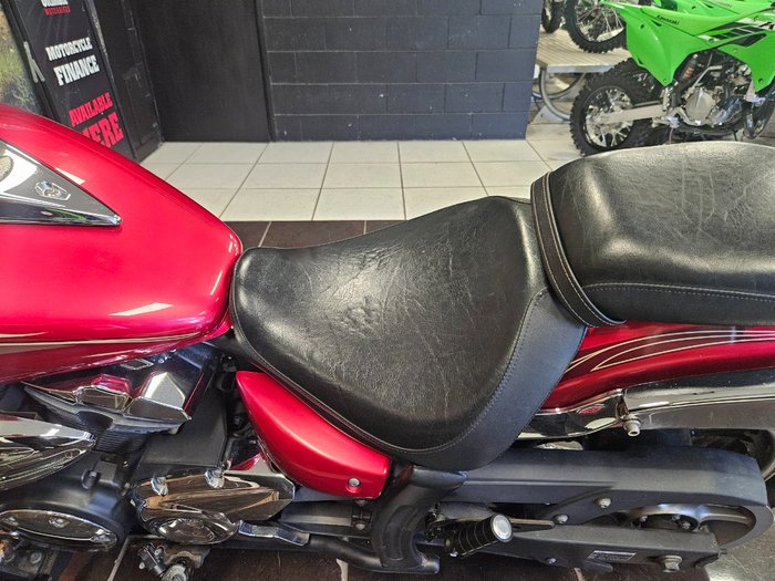 2009 Yamaha XVS950A RED