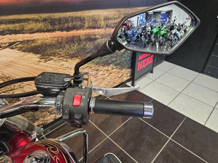 2009 Yamaha XVS950A RED