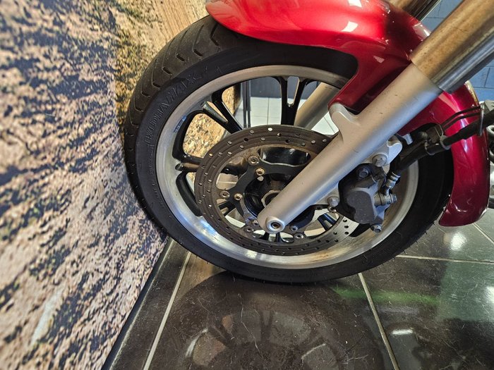 2009 Yamaha XVS950A RED