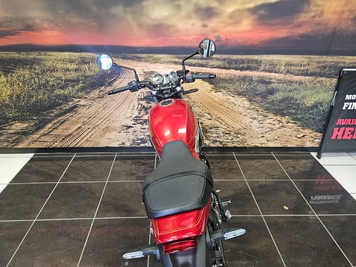 2025 Kawasaki Z650 RS RED