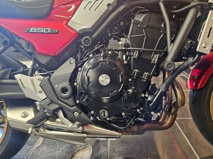 2025 Kawasaki Z650 RS RED