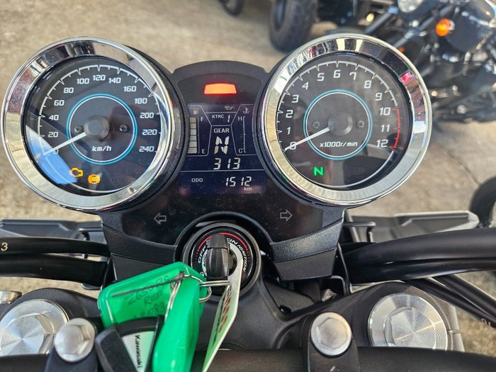 2025 Kawasaki Z650 RS RED