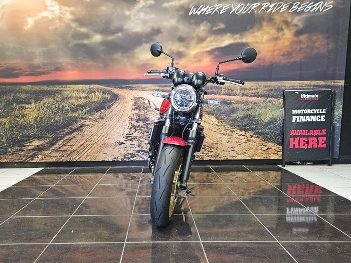 2025 Kawasaki Z650 RS RED