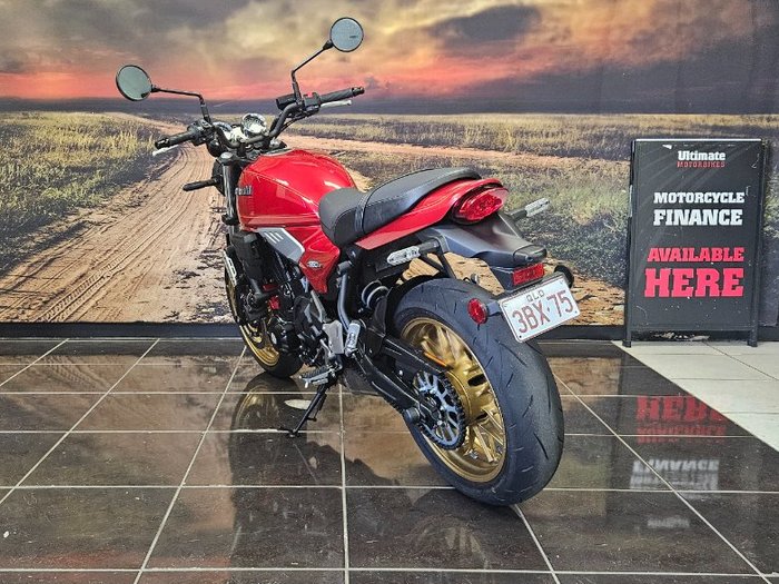 2025 Kawasaki Z650 RS RED