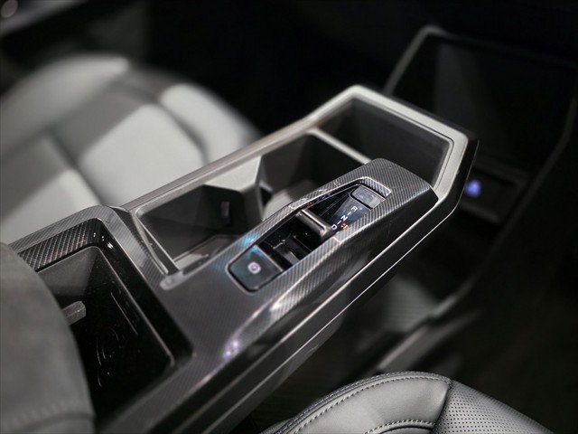 2026 KGM Musso EV 2WD Black Edge