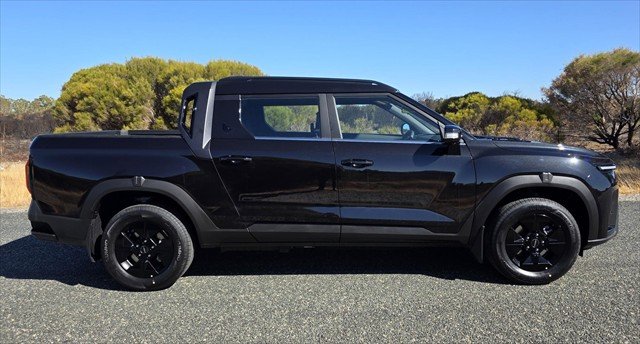 2026 KGM Musso EV 2WD Black Edge