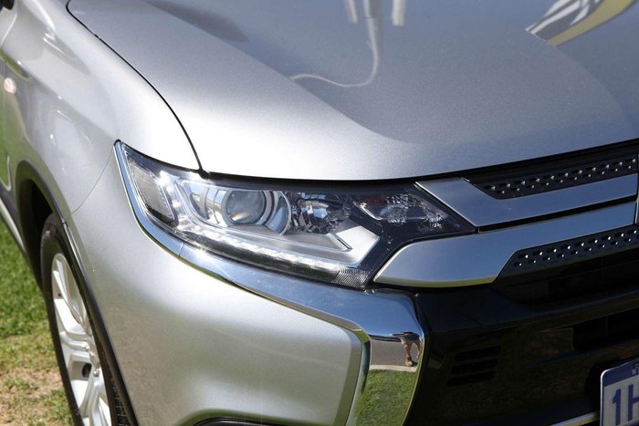 2019 Mitsubishi Outlander ES