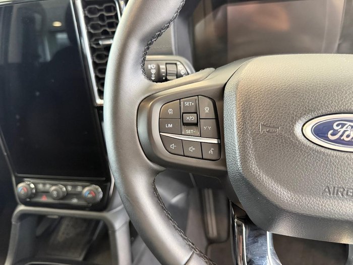 2025 Ford Everest Trend