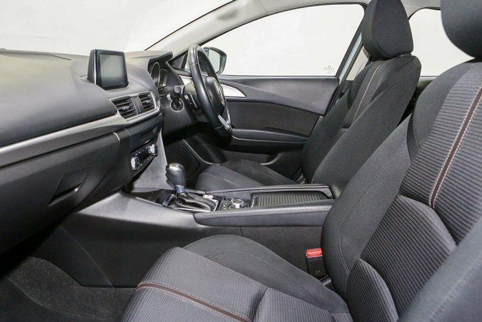 2018 Mazda 3 Maxx Sport