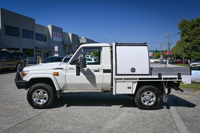 2014 Toyota Landcruiser GXL