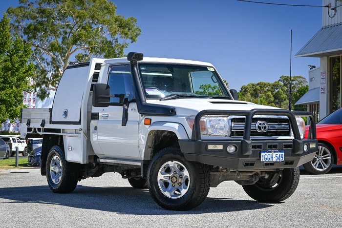 2014 Toyota Landcruiser GXL