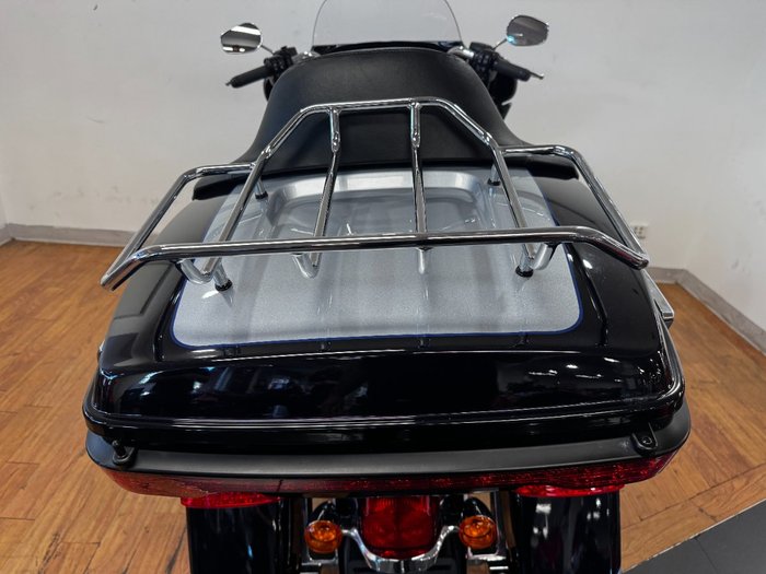 2019 Harley-Davidson FLHTK ULTRA LIMITED (TT) SILVER