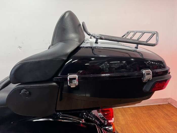 2019 Harley-Davidson FLHTK ULTRA LIMITED (TT) SILVER