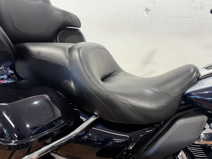 2019 Harley-Davidson FLHTK ULTRA LIMITED (TT) SILVER