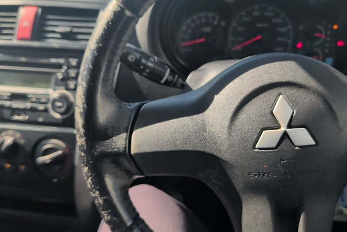 2010 Mitsubishi Colt VR-X