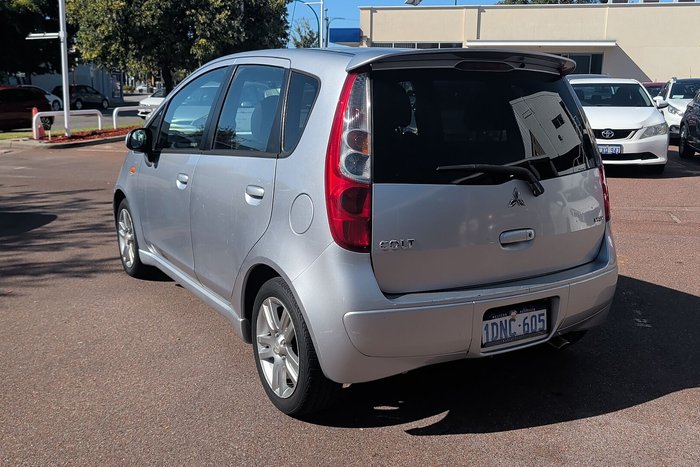 2010 Mitsubishi Colt VR-X