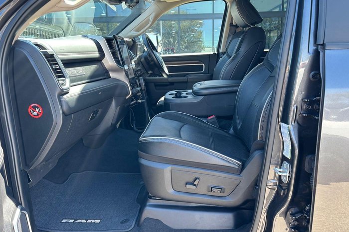 2023 RAM 2500 Laramie Rambox