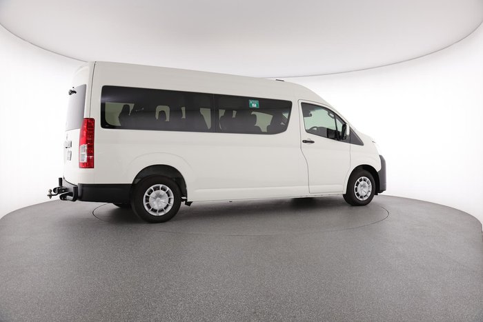 2021 Toyota Hiace Commuter
