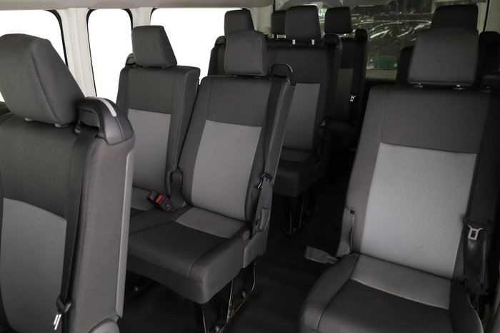 2021 Toyota Hiace Commuter