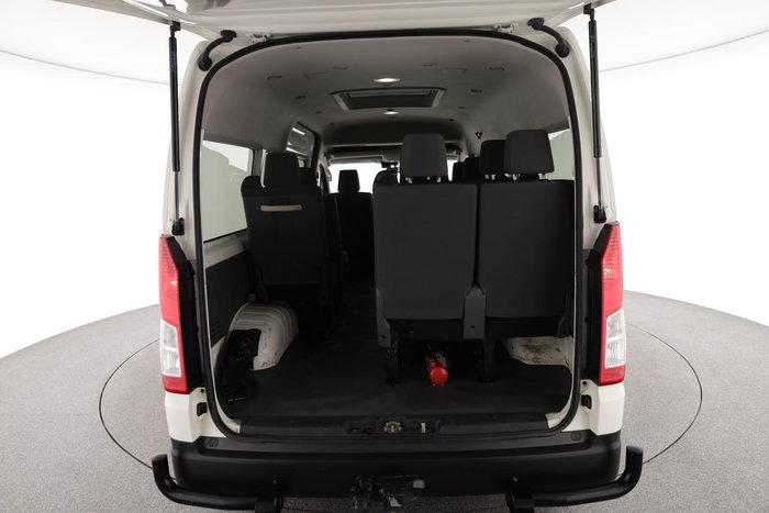 2021 Toyota Hiace Commuter