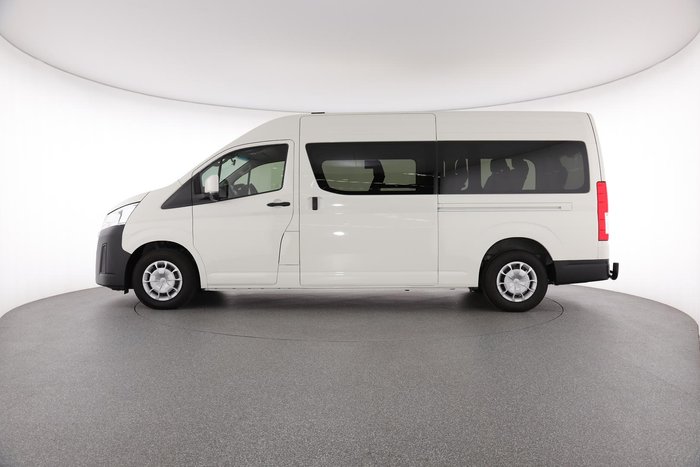 2021 Toyota Hiace Commuter