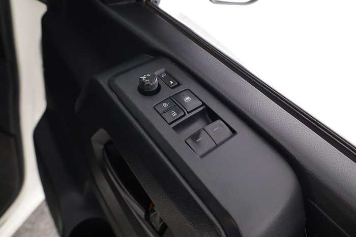 2021 Toyota Hiace Commuter